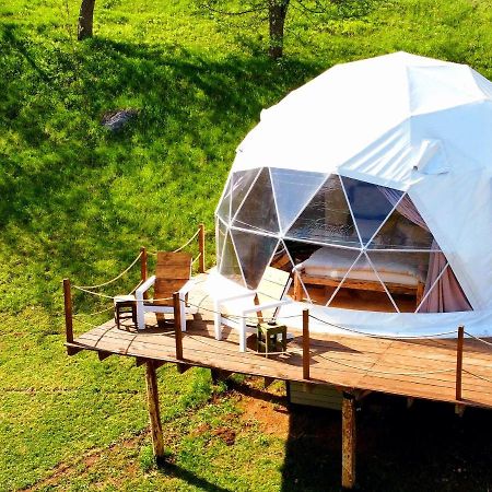 Nomad Glamping Apartment Sipovo Luaran gambar