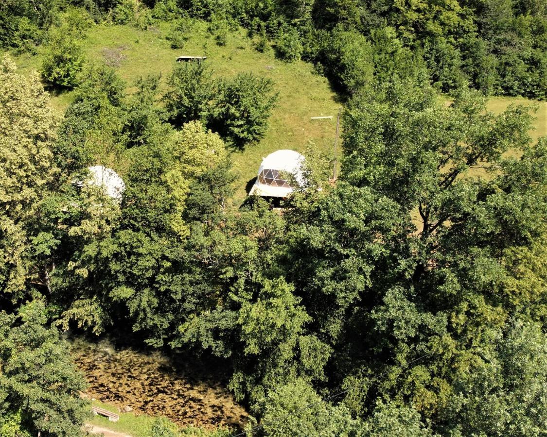 Nomad Glamping Apartment Sipovo Luaran gambar