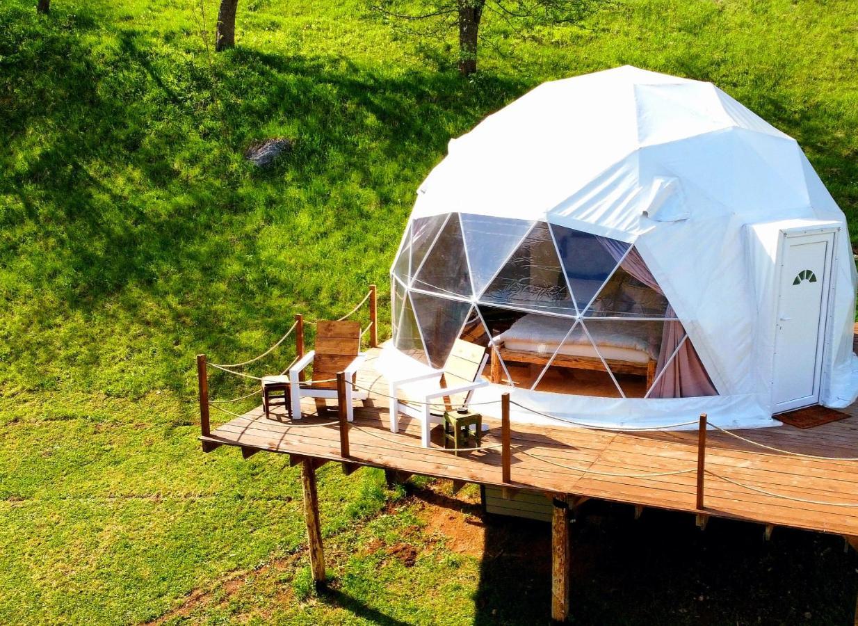 Nomad Glamping Apartment Sipovo Luaran gambar