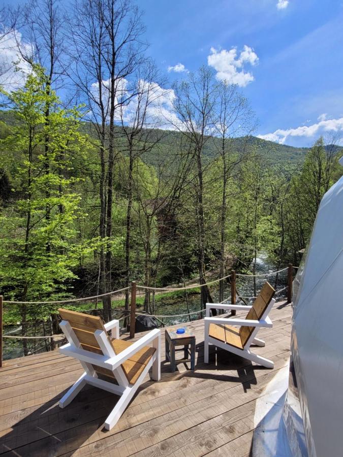 Nomad Glamping Apartment Sipovo Luaran gambar